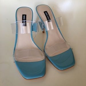 Nine West Clear Blue Heels Sz 8